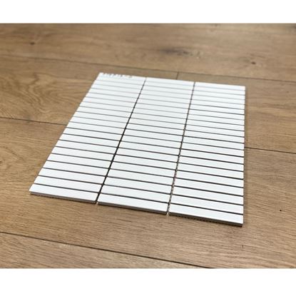 Picture of White Matt Finger Mosaic FTDF12-0