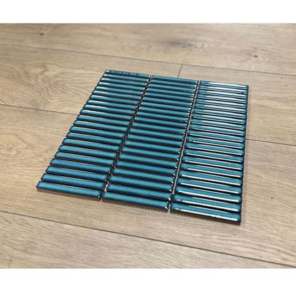 Picture of Blue Gloss Finger Mosaic FTDF12-8